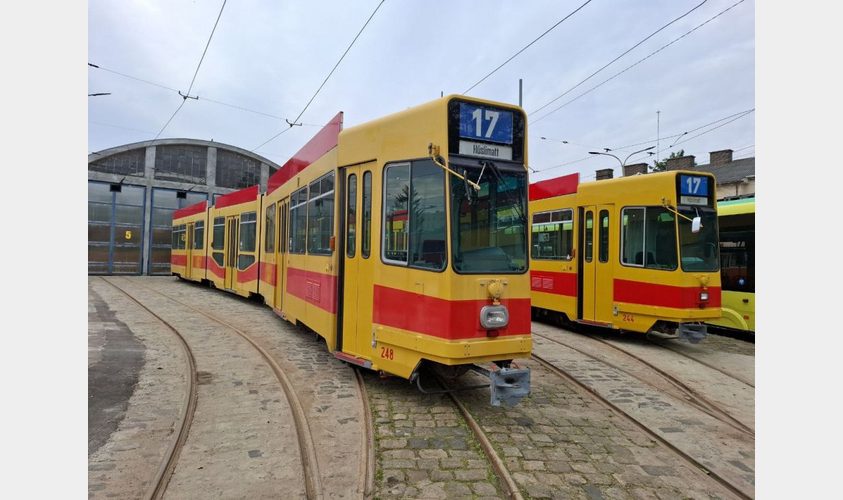 Львів отримав 14 трамваїв із Базеля