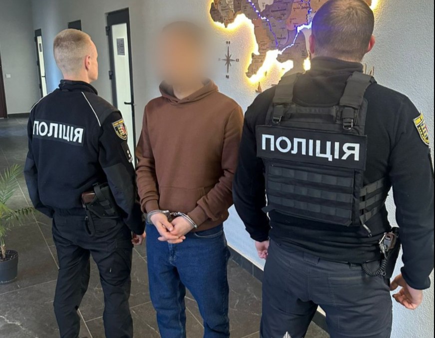 Чотири крадіжки за ніч: на Закарпатті затримали серійного злодія зі Львова