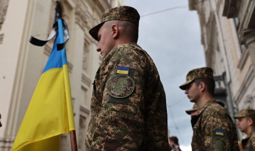 В суботу у Львові прощатимуться з воїнами Павлом Кузиком, Анатолієм Макаром та Ростиславом Босим