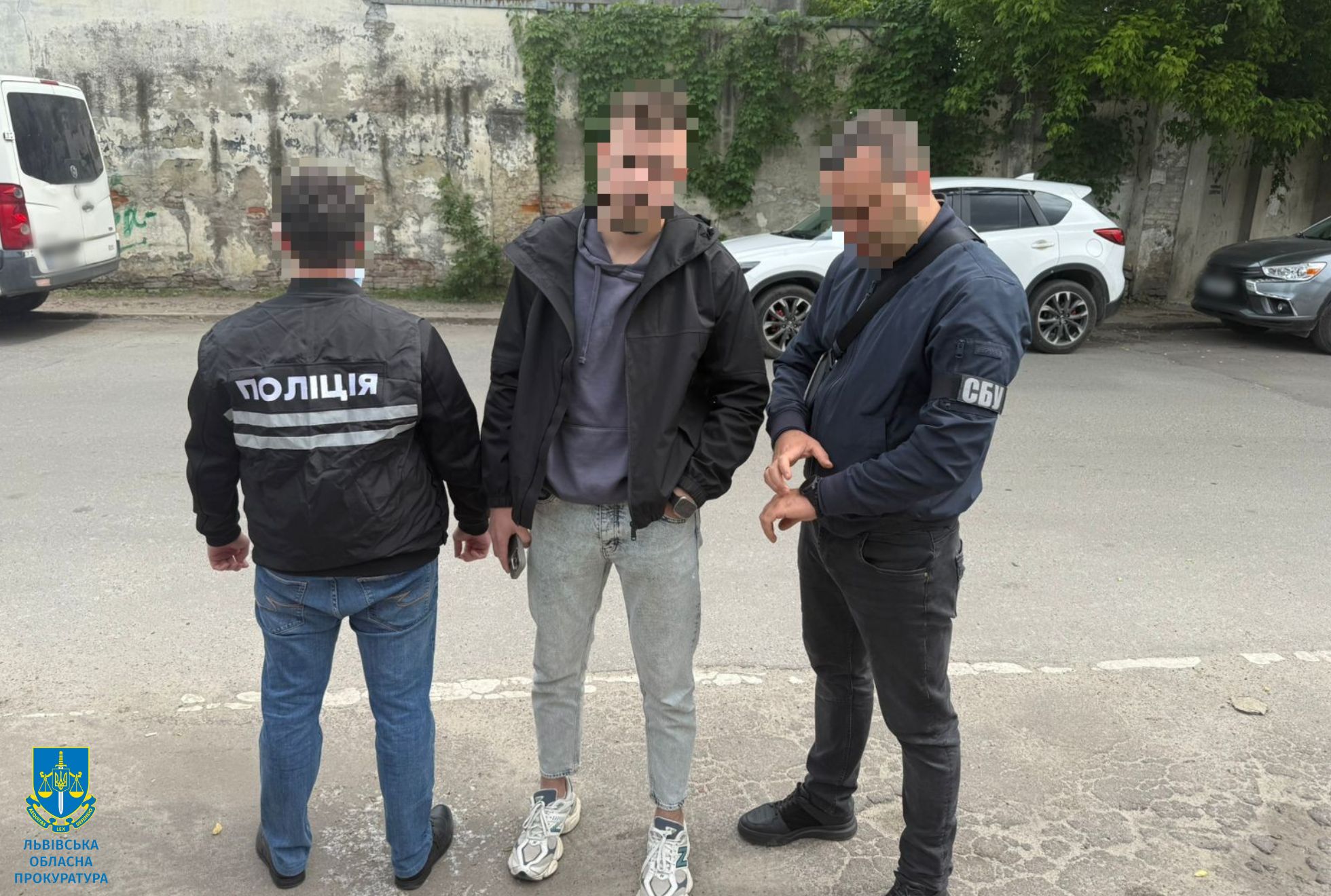 У Львові затримала ділка, який «допомагав» чоловікам призовного віку ухилятися від мобілізації