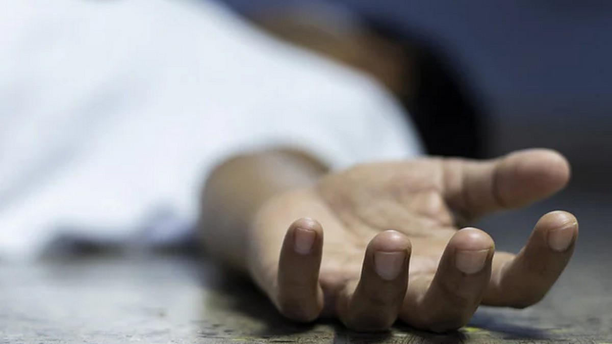 Тричі зупинялося серце: у Львові поліцейські врятували життя чоловікові