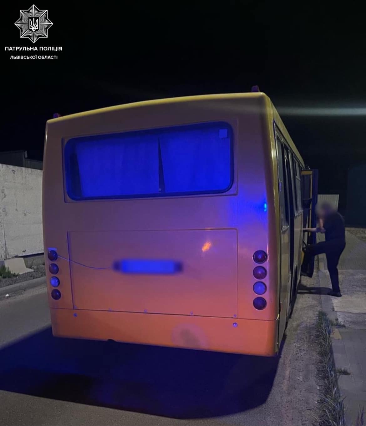 На Львівщині водія громадського транспорту звільнили за нетверезу їзду