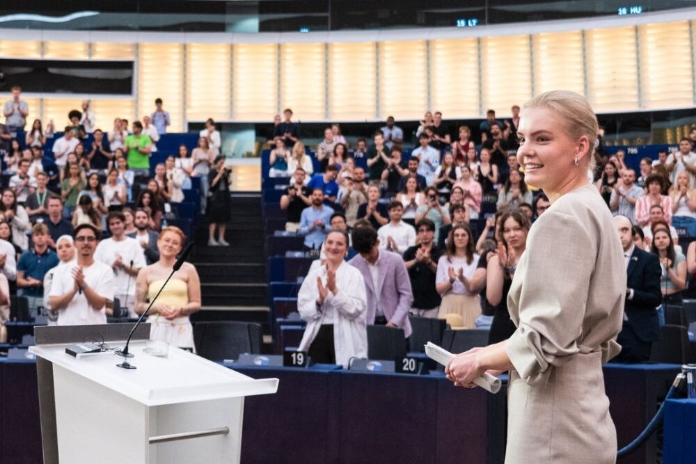 Українська делегація залишила Європейський молодіжний форум через виступ росіянки Дарʼї Навальної