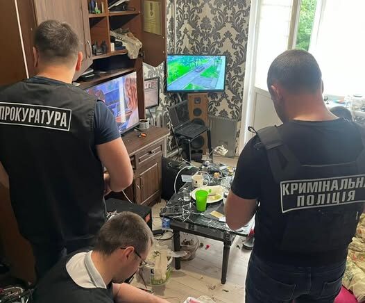 У Самбірському районі затримали наркоділка за розповсюдження психотропів