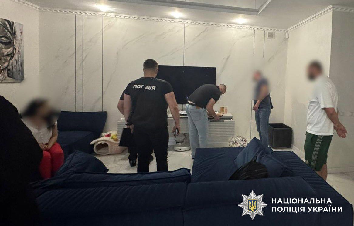 У Львові та Києві поліція проводить обшуки у справі Назарія Гусакова