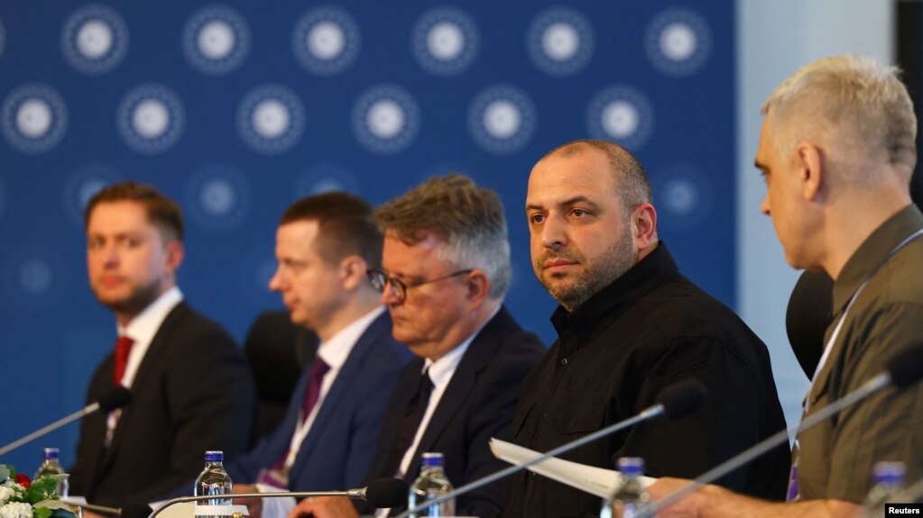 У Стамбулі завершилися переговори делегацій України та росії: деталі