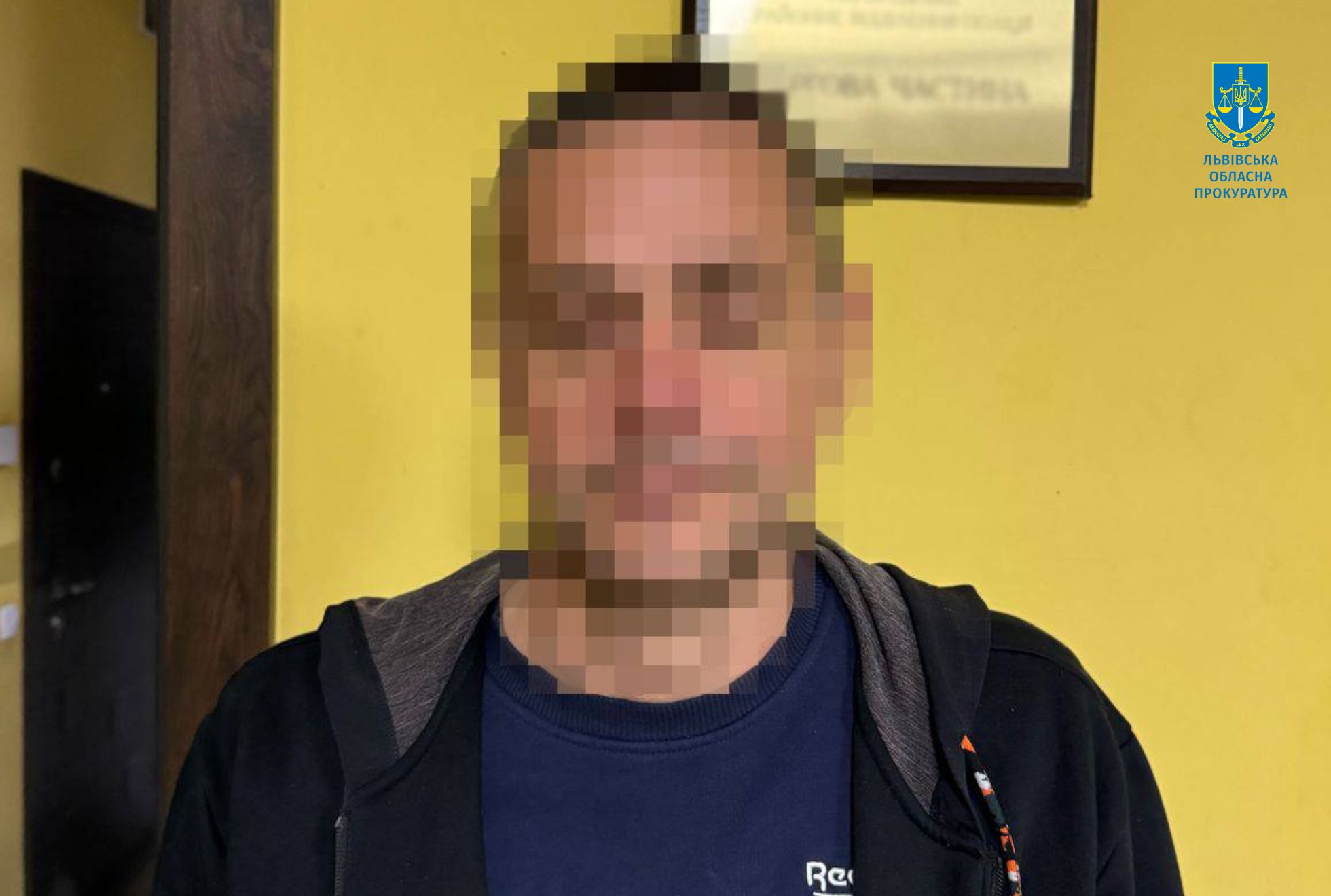 Шахрайство та організація втечі за кордон для ухилянта: судитимуть мешканця Львівщини