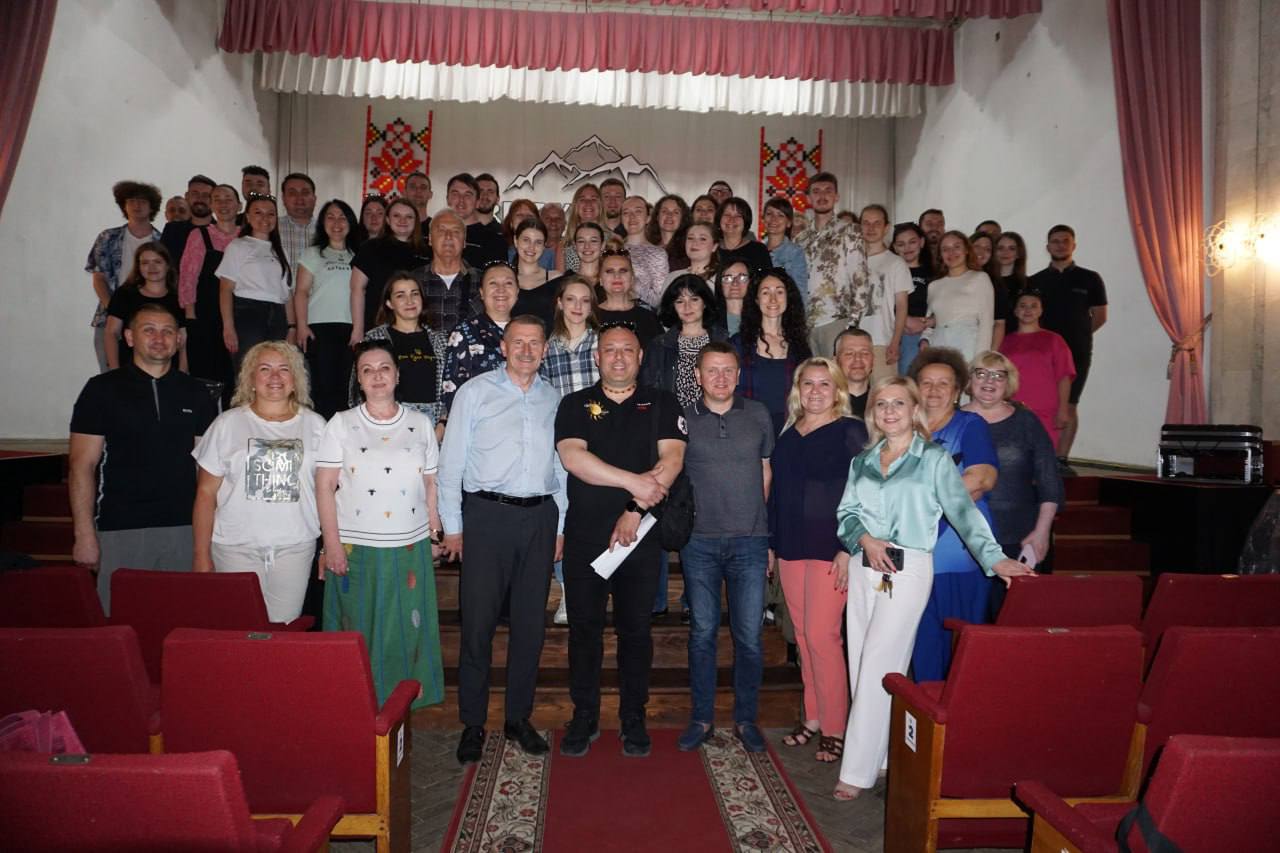 Заслужений Прикарпатський ансамбль пісні і танцю «Верховина» отримав звання академічного