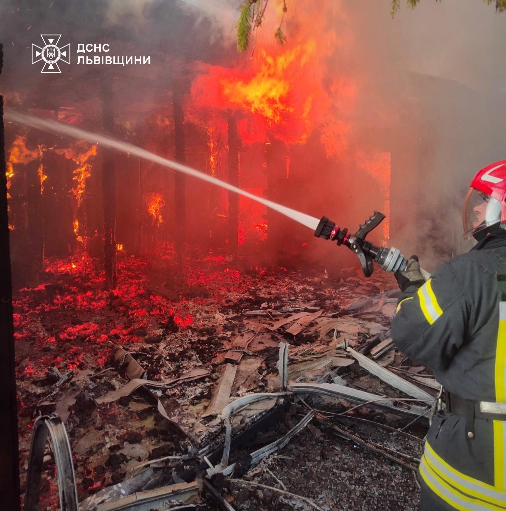 На Стрийщині рятувальники ліквідували пожежу в сауні