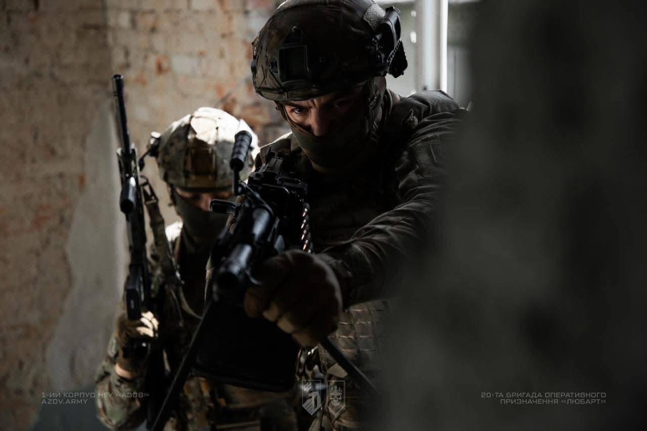 Втрати ворога: мінус 1100 окупантів та 107 безпілотників