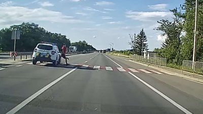 На автодорозі Київ-Чоп авто патрульні збили дитину