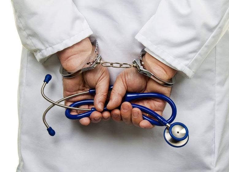 Медика Городоцької лікарні засудили за підробку документів для встановлення інвалідності