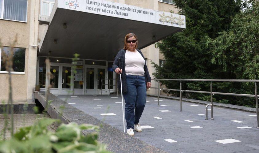 Хідник до поліклініки і ЦНАПу на вулиці Виговського у Львові стане доступним