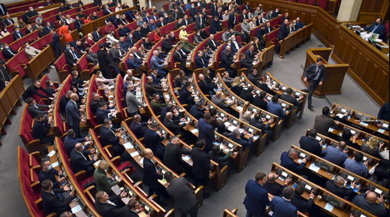 263 депутати підтримали закон, який послаблює незалежність НАБУ — ось як голосували львівські нардепи