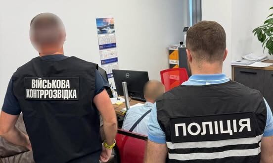 На Львівщині викрили посадовця Міноборони, який розкрав 5,4 млн гривень на ремонті бронетранспортерів ЗСУ