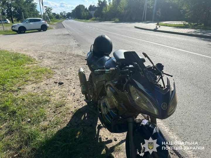 У Самборі 21-річний водій мотоцикла “Gmax Racer” збив пішохода