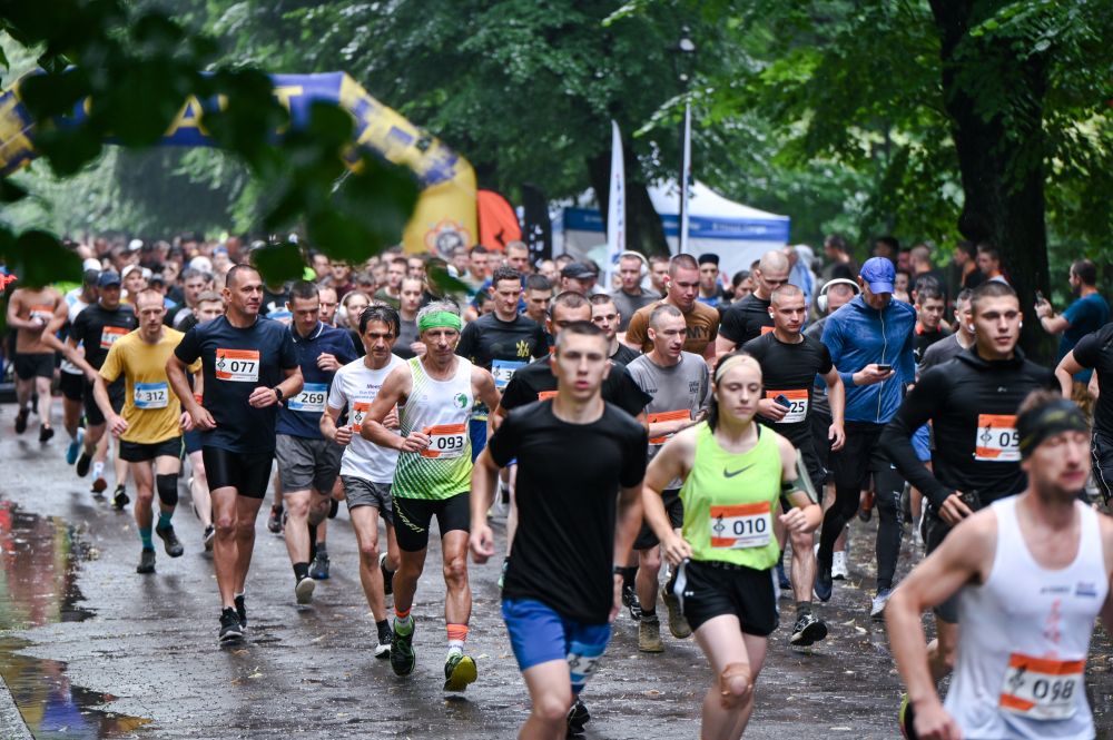 Академія сухопутних військ у Львові провела свій перший півмарафон