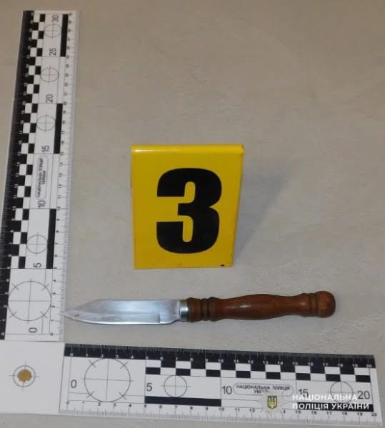 У Львові чоловік поранив ножем свого дядька