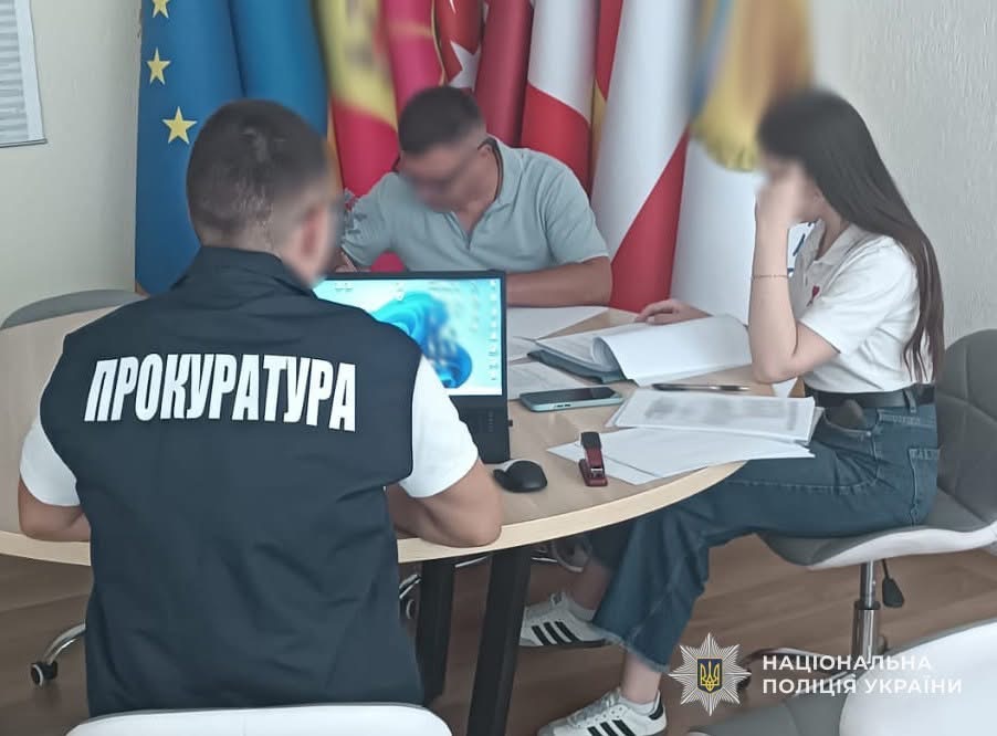 На Львівщині посадовець під час закупівлі антидронової техніки завдав збитків громаді на 300 тисяч грн