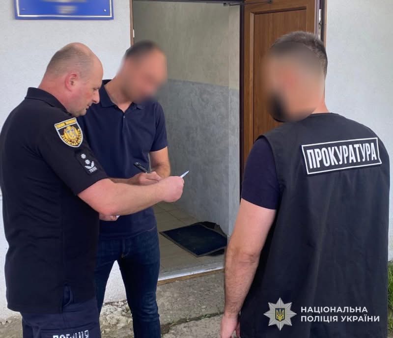 Завдали Самбірській міськраді збитків на понад млн гривень: поліція викрила причетних