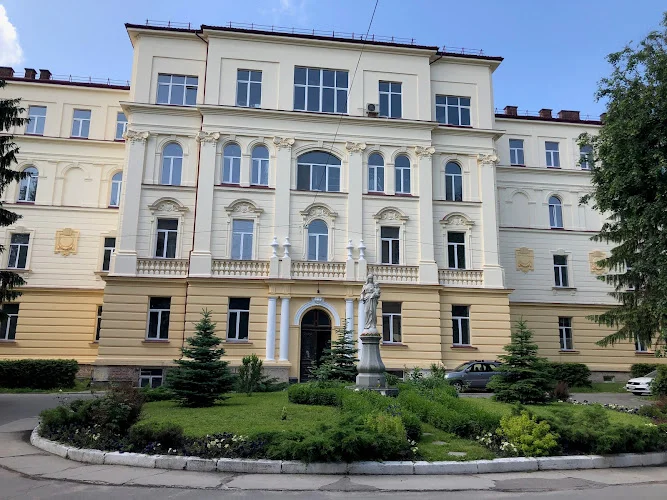 Львівська акушерка має заплатити штраф за побиття колеги в пологовому залі