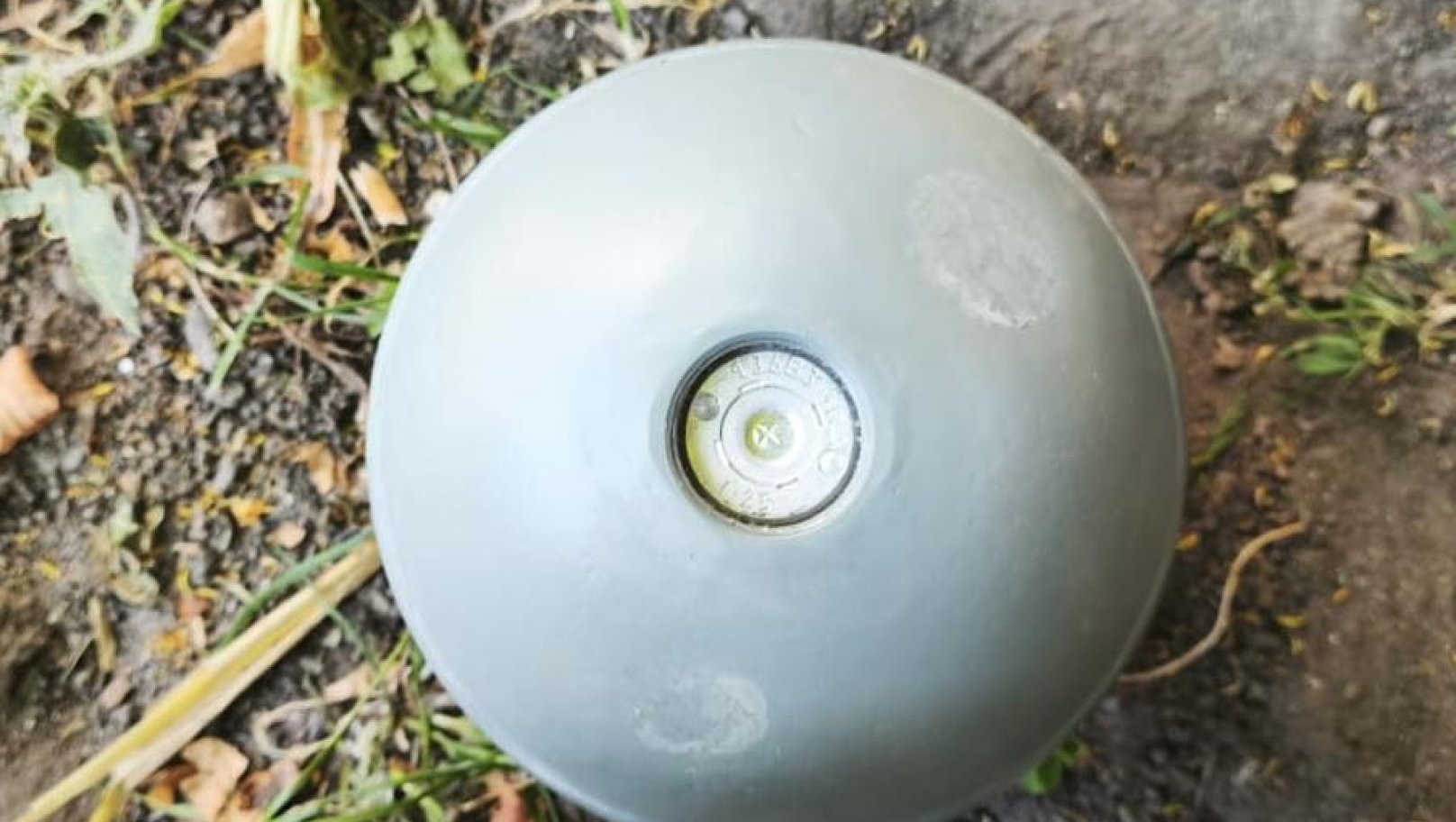 У Дрогобичі після обстрілу знайшли касетні міни: небезпека для всіх довкола