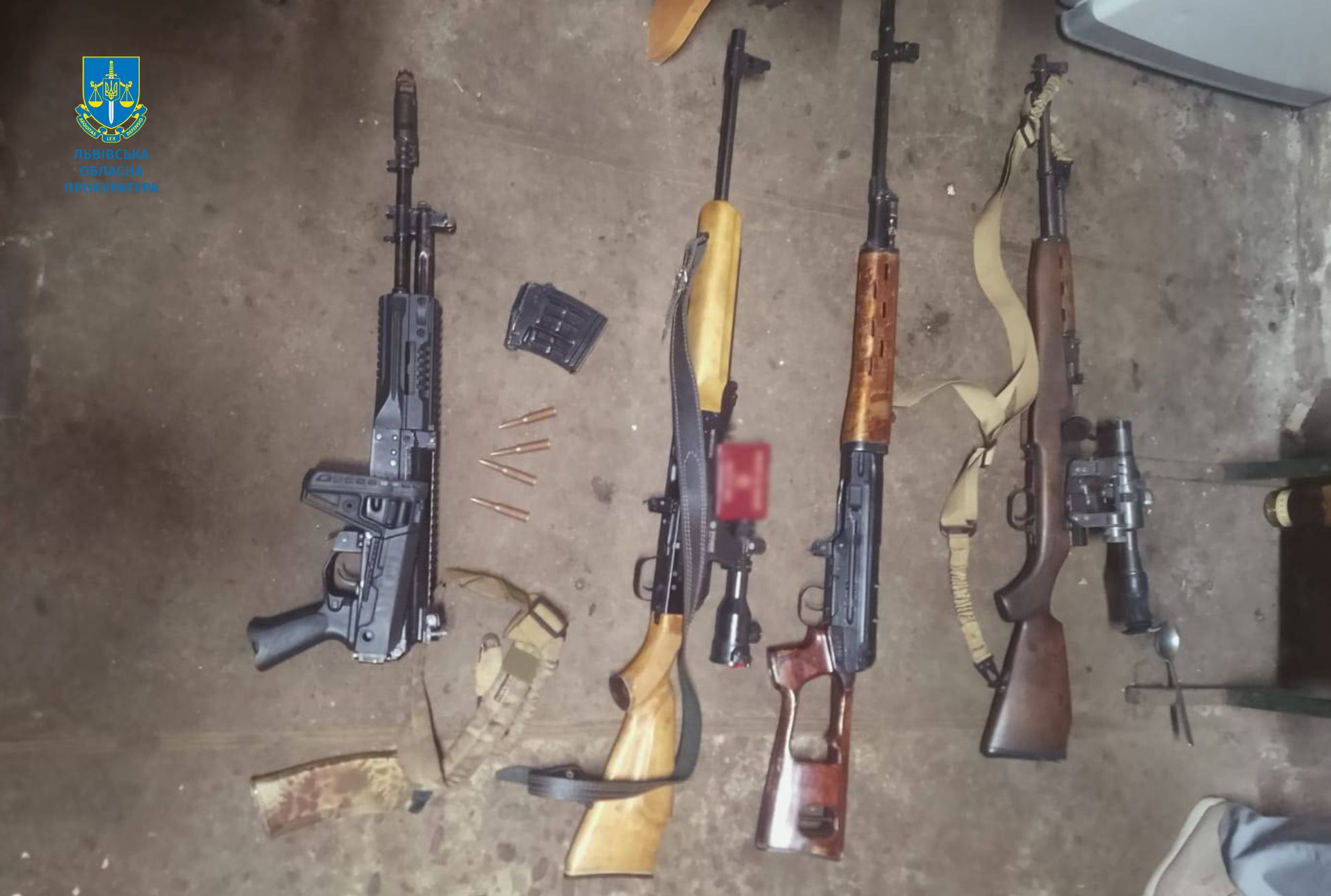 Двох мешканців Стрийщини підозрюють у незаконному поводженні зі зброєю та боєприпасами