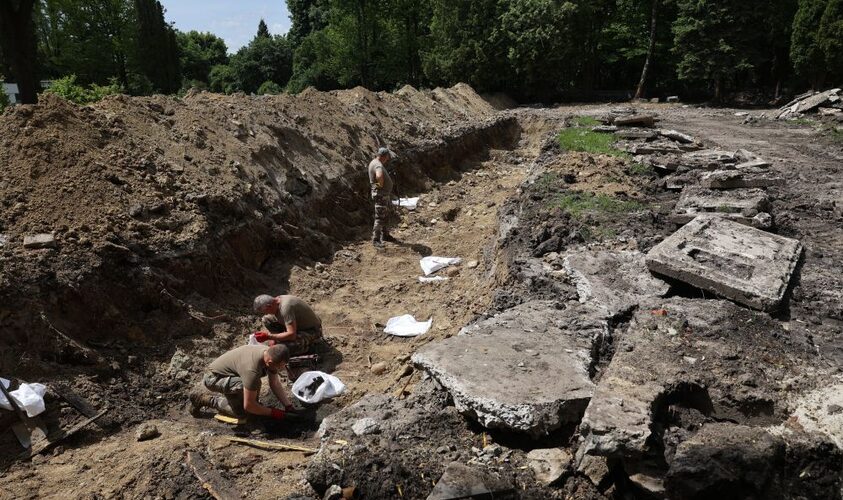 У Львові з Пагорба Слави ексгумували 90% радянських поховань