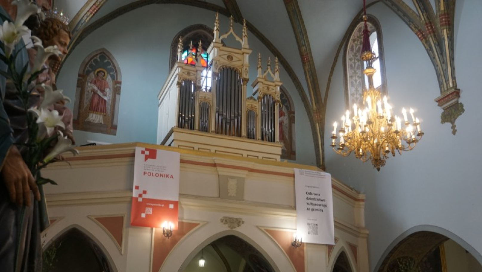 Старовинний орган у костелі Мостиськ знову звучить: інструмент відреставрували вперше за 150 років