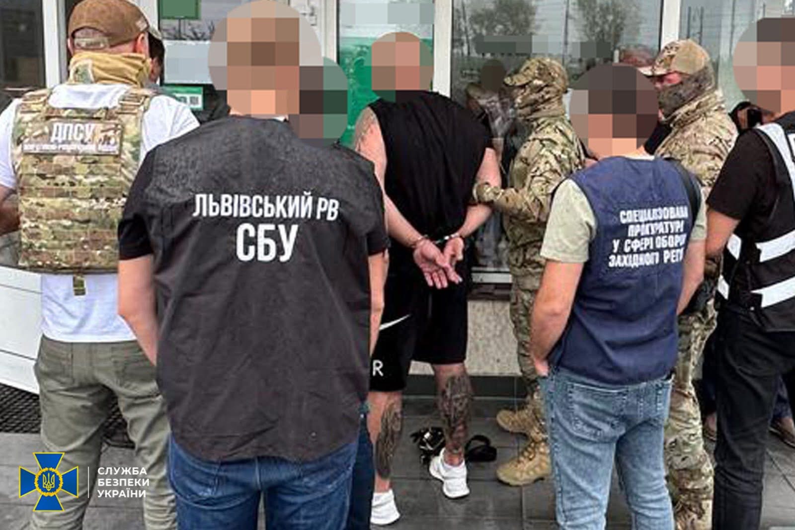 СБУ викрила схему втечі ухилянтів за $15 тисяч: на Львівщині затримали організатора