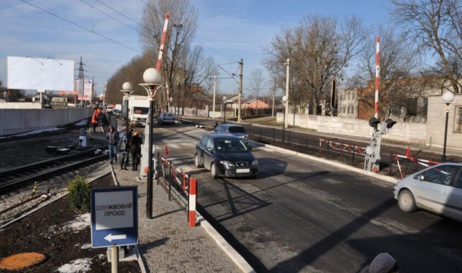 На два дні перекриють залізничний переїзд у Львові: що треба знати водіям