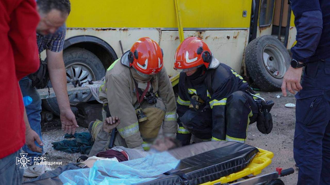 Медики розповіли про стан постраждалих львів’ян внаслідок російської атаки