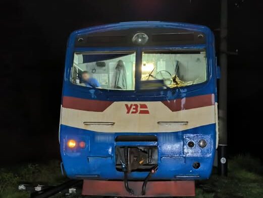 У Самбірському районі від наїзду пасажирського поїзда загинув чоловік