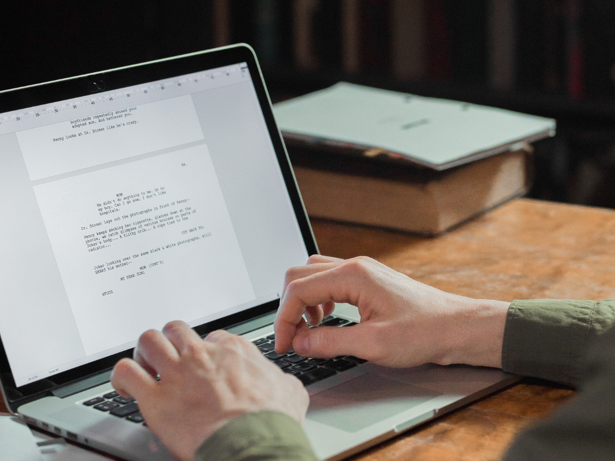 Закон про «закриті реєстри»: Зеленський обмежив доступ до даних про майно чиновників