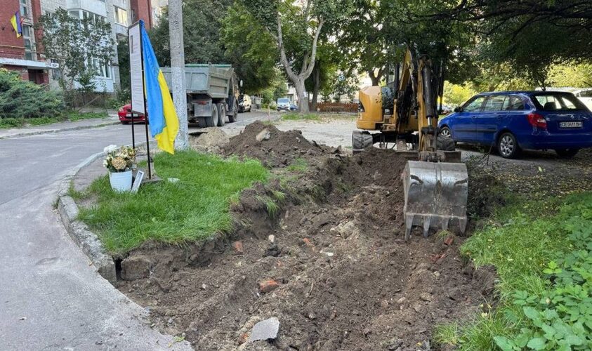 На місці вбивства Ірини Фаріон у Львові розпочали облаштовувати простір