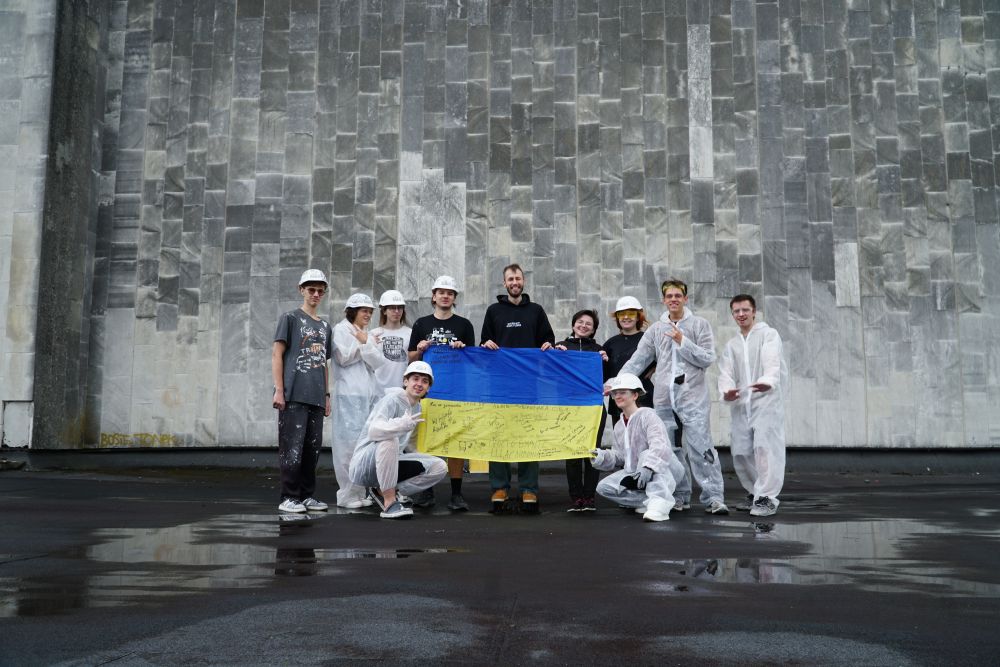 У Львові волонтери перетворили закинутий простір на артрезиденцію