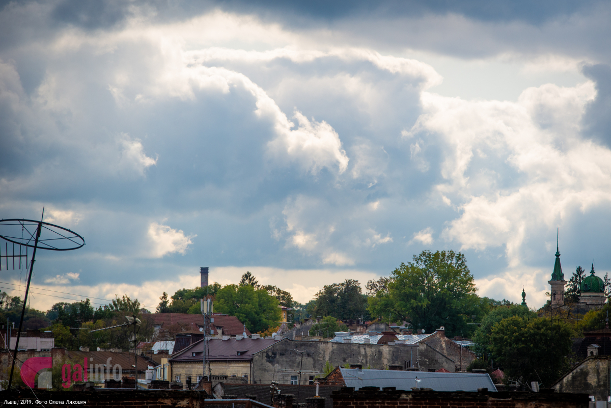 Ховайте парасольки – у п’ятницю опадів на Львівщині не прогнозують