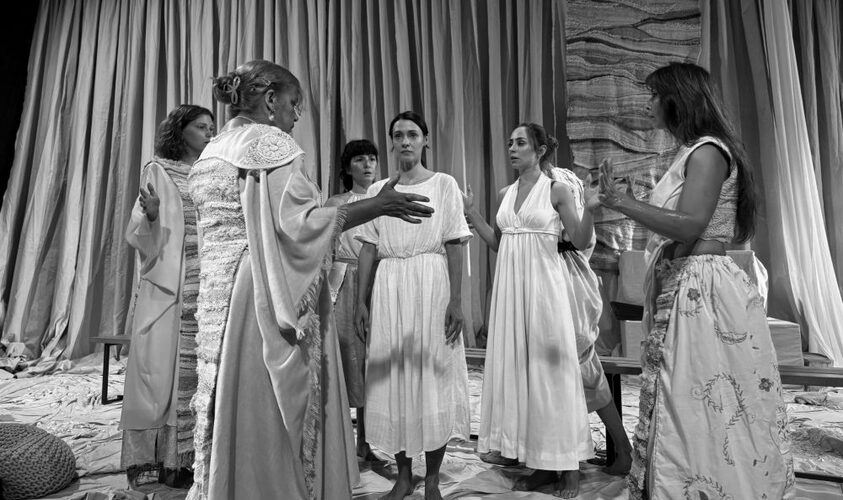 Львів’ян запрошують на виставу про голос жінок, що чекають коханих із фронту