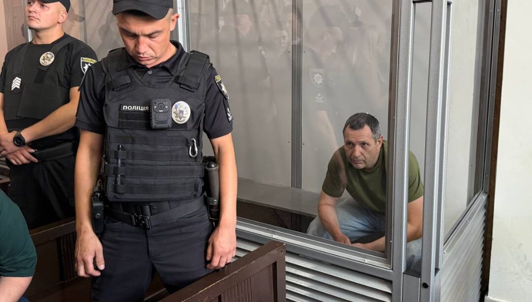 Дії підозрюваного у вбивстві Андрія Парубія перекваліфіковано