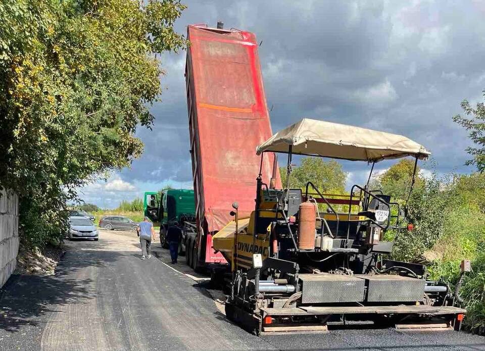 У Золочеві відремонтували аварійну ділянку дороги на вулиці Вороняцькій