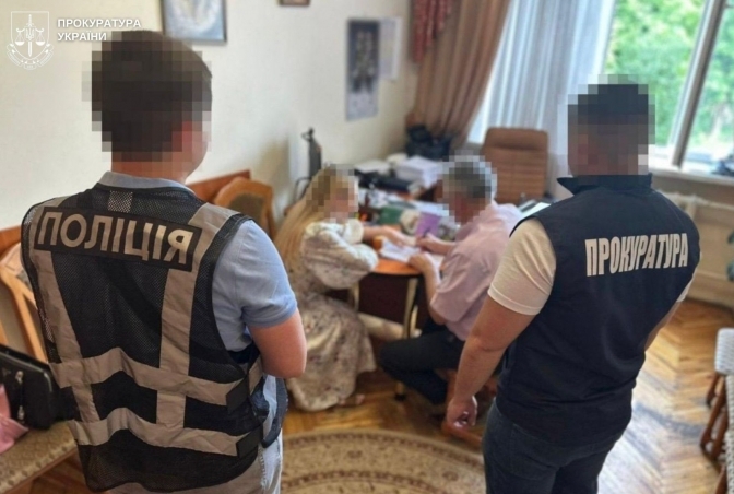 Посадовців львівського університету звинувачують у зловживанні на понад 1,2 млн грн