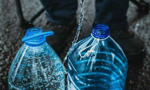 Пункти підвозу води сьогодні працюватимуть на 10 локаціях Львова