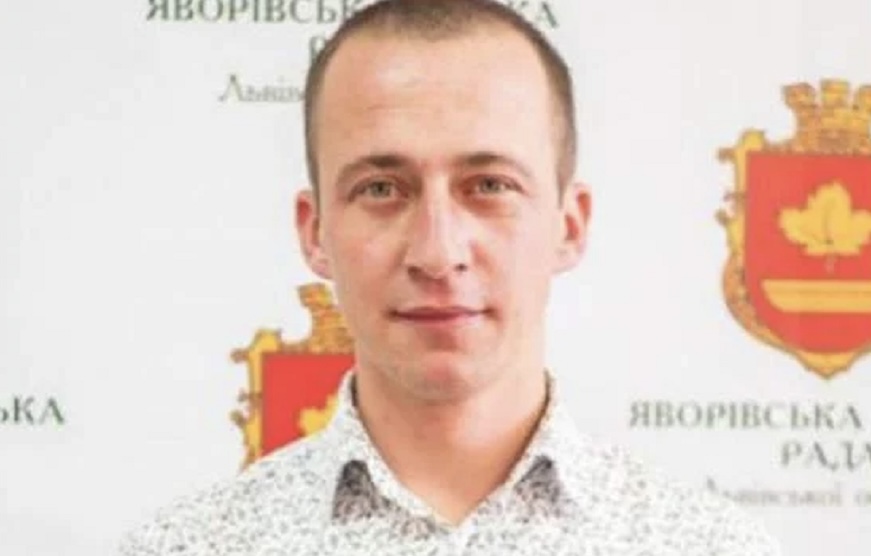 Львівський суд відновив роботу скандального держреєстратора Юрія Савостіна