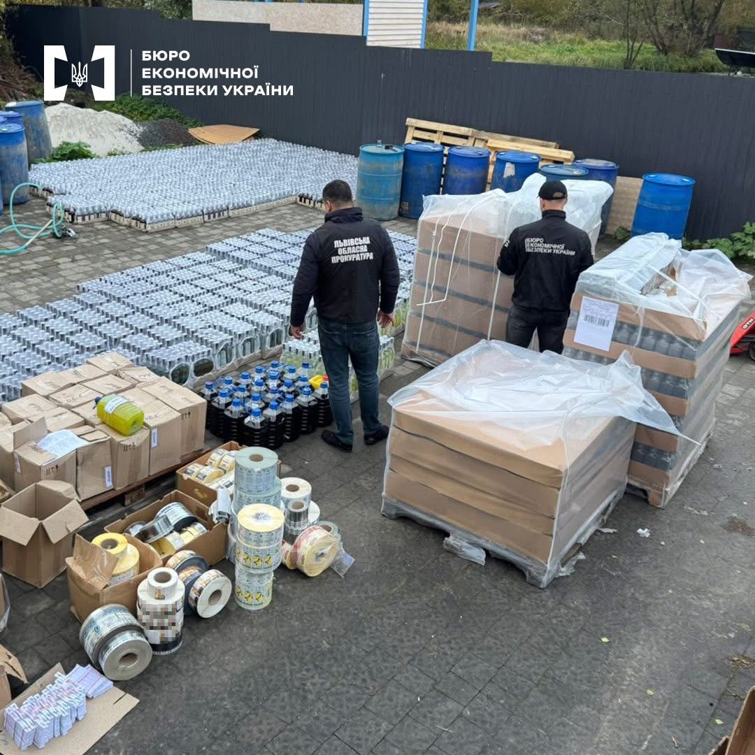 На Львівщині викрили підпільний цех із виготовлення алкоголю