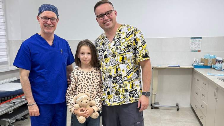 Львівські лікарі провели унікальну реконструкцію обличчя дитині з рідкісним синдромом