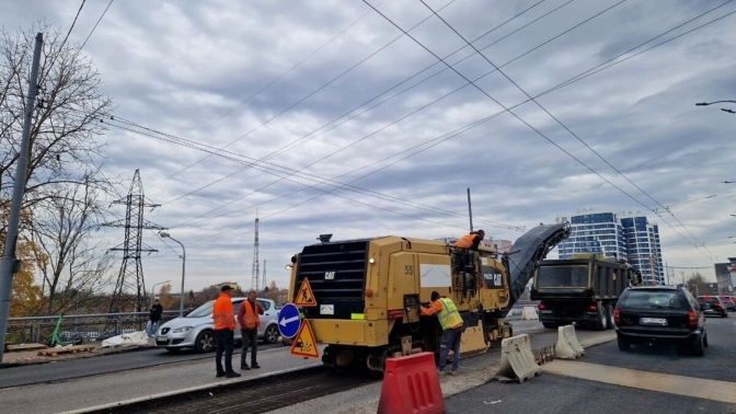 У Львові відкрили міст, який ремонтували близько 5 місяців