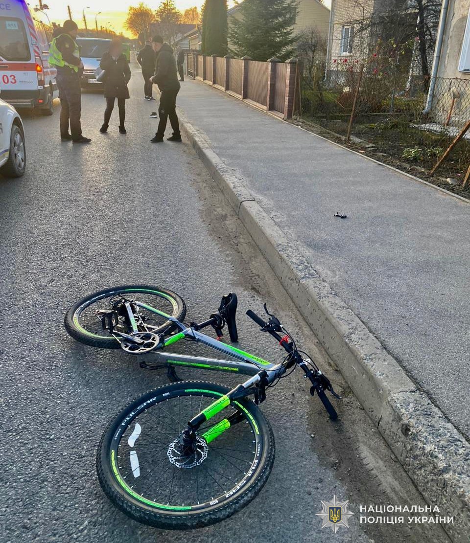 За минулу добу на Львівщині один велосипедист загинув, ще двоє були травмовані