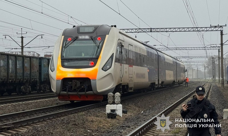 На станції “Скнилів” у Львові поїзд на смерть збив літнього чоловіка