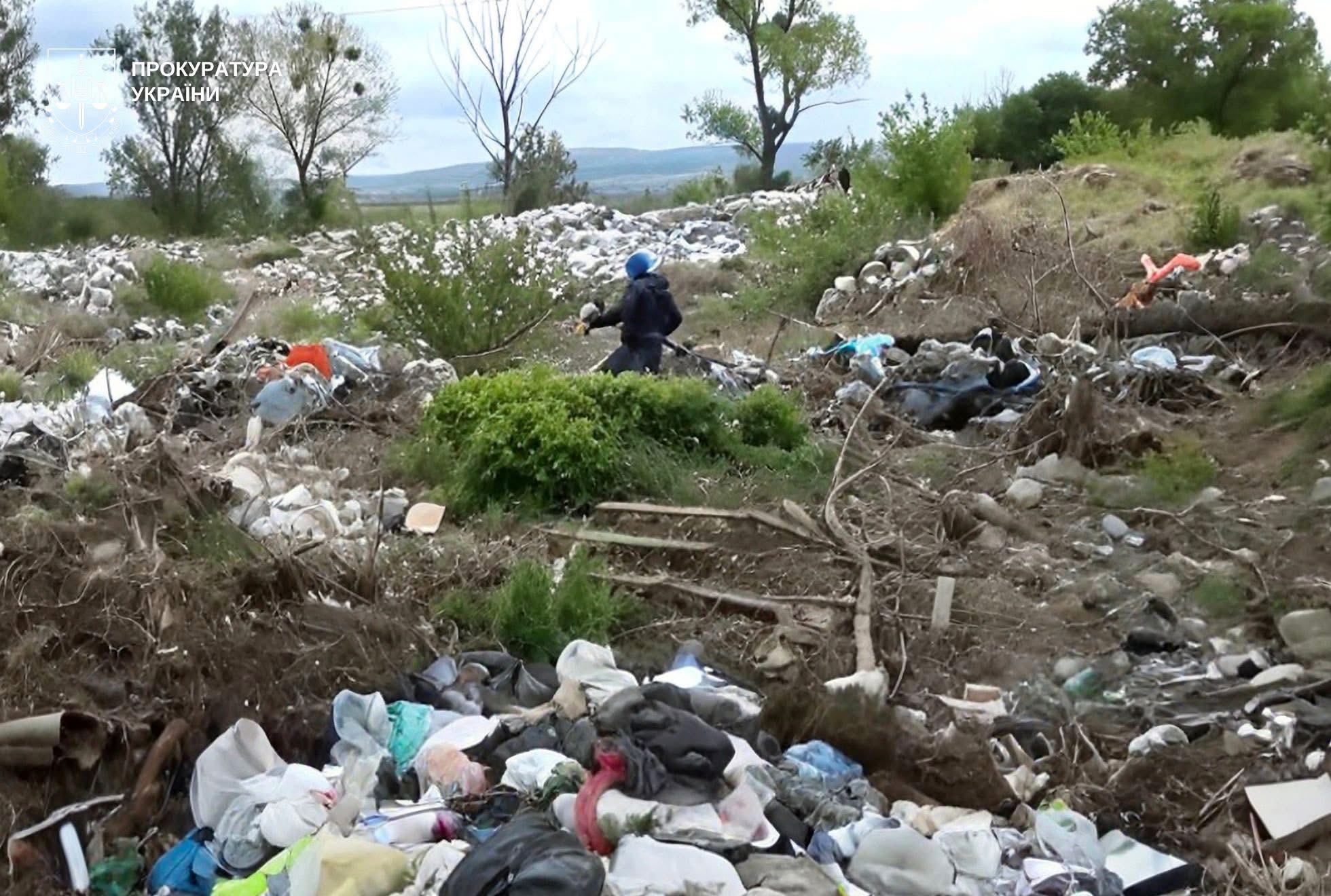 Глинянську міськраду зобов’язали відшкодувати майже 1 млн грн через незаконне сміттєзвалище