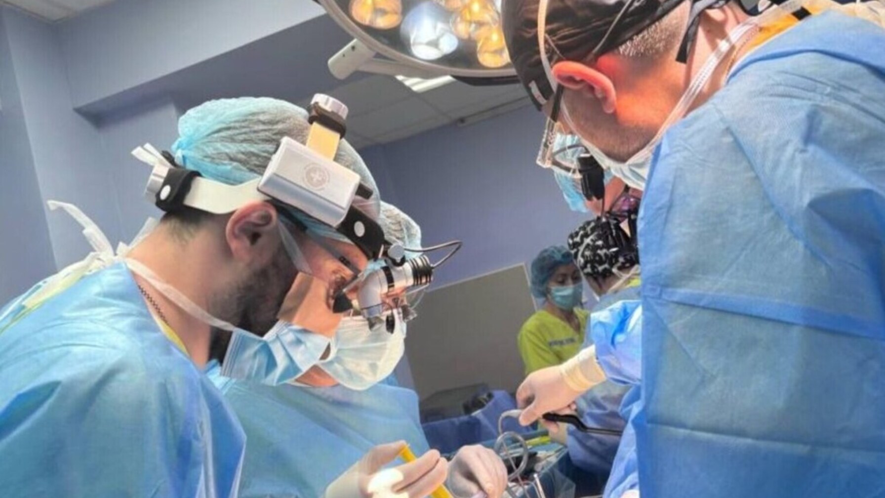 Під час акції у приміському транспорті зібрали 800 тисяч гривень для UNBROKEN KIDS